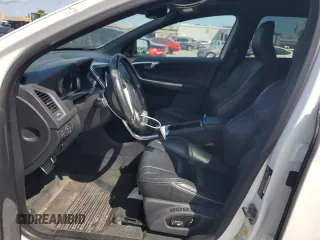 2017 Volvo XC60 R-Design with VIN YV449MRS4H2038508, listed as a Copart auction lot 59623895 with 72,194 mi miles and Salvage title. Bid and sale history available at DreamBid. Image 7.