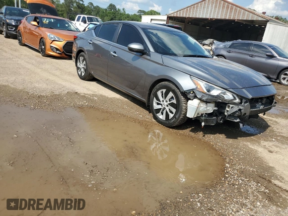 2020 Nissan Altima S with VIN 1N4BL4BVXLN321752, listed as a Copart auction lot 57908415 with 103,182 mi miles and Salvage title. Bid and sale history available at DreamBid. Image 4.