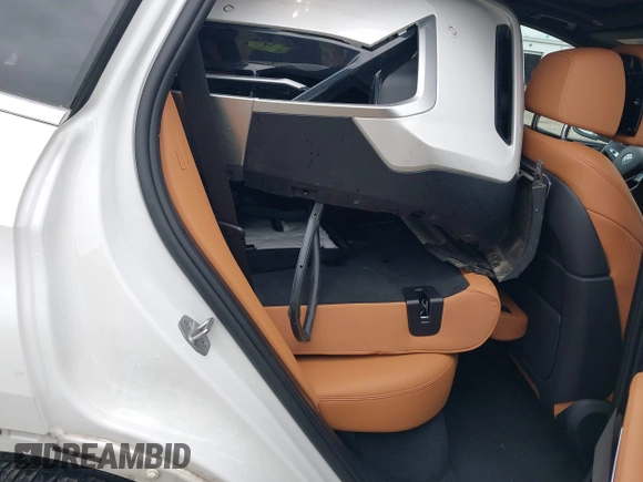 2024 BMW X5 xDrive40i with VIN 5UX23EU0XR9T63789, listed as a IAAI auction lot 42324467 with 25,057 mi miles and . Bid and sale history available at DreamBid. Image 8.