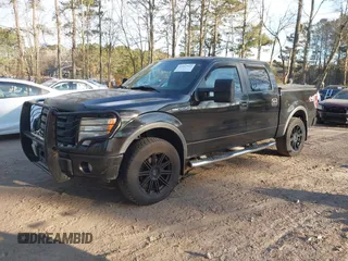 2009 Ford F-150 XL z VIN 1FTPW14V59FA97473, wystawiony jako IAAI lot #41027912 z przebiegiem 155 502 mil mil oraz . Historia ofert i sprzedaży dostępna na DreamBid. Obrazek 17.