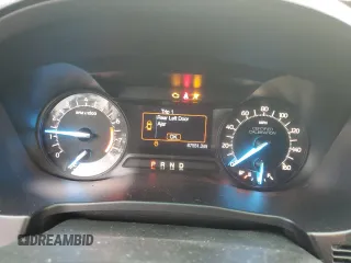 2016 Ford Police Interceptor Utility z VIN 1FM5K8AR3GGC26610, wystawiony jako Copart lot #72047714 z przebiegiem 67 551 mil mil oraz Nie do naprawy • Non repairable. Historia ofert i sprzedaży dostępna na DreamBid. Obrazek 9.