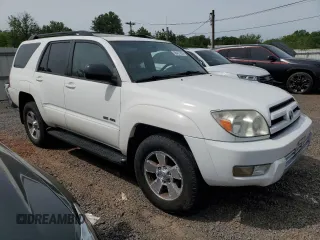 2004 Toyota 4Runner SR5 with VIN JTEBU14R248018353, listed as a Copart auction lot 58437885 with 236,735 mi miles and Clean title. Bid and sale history available at DreamBid. Image 4.