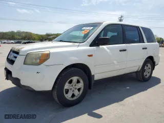 2006 Honda Pilot LX with VIN 5FNYF18126B001343, listed as a Copart auction lot 52601745 with 206,518 mi miles and Salvage Title. Bid and sale history available at carsss.com. Image 1.