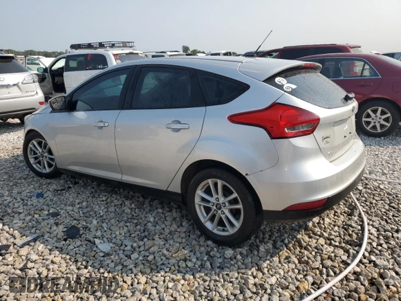 2015 Ford Focus SE with VIN 1FADP3K23FL332086, listed as a Copart auction lot 71199274 with 124,209 mi miles and Clean Title. Bid and sale history available at carsss.com. Image 2.