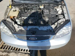 2006 Ford Focus S with VIN 1FAFP34N26W139281, listed as a Copart auction lot 44380565 with 120,860 mi miles and Salvage Title. Bid and sale history available at carsss.com. Image 11.