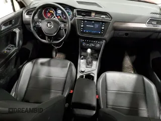2018 Volkswagen Tiguan SEL z VIN 3VV2B7AX5JM017710, wystawiony jako Copart lot #48617875 z przebiegiem 63 466 mil mil oraz Szkoda całkowita • Salvage title. Historia ofert i sprzedaży dostępna na DreamBid. Obrazek 8.