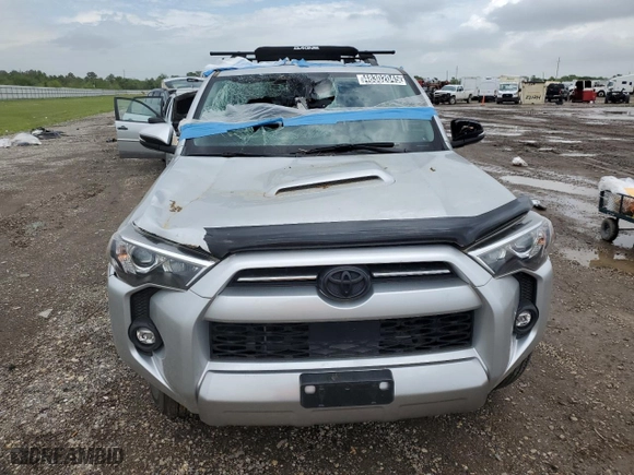 2023 Toyota 4Runner TRD Off Road Premium with VIN JTERU5JR5P6118263, listed as a Copart auction lot 48302045 with 47,375 mi miles and Clean Title. Bid and sale history available at carsss.com. Image 5.