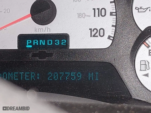 2005 Chevrolet TrailBlazer LS with VIN 1GNET16S856109443, listed as a IAAI auction lot 41453345 with 207,759 mi miles. Bid and sale history available at carsss.com. Image 7.