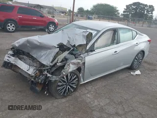 2024 Nissan Altima SV z VIN 1N4BL4DV7RN378187, wystawiony jako IAAI lot #42124459 z przebiegiem Nie podano mil oraz . Historia ofert i sprzedaży dostępna na DreamBid. Obrazek 17.