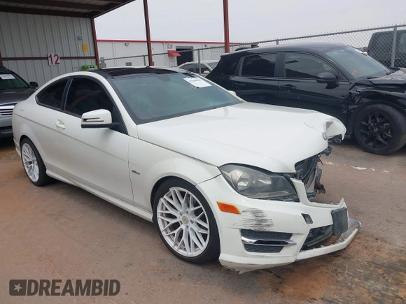 2012 Mercedes-Benz C 250 с VIN WDDGJ4HB0CF848914, выставлен на аукционе IAAI как лот 42360885 с пробегом 171 456 миль миль и . История ставок и продаж доступна на DreamBid. Изображение 1.