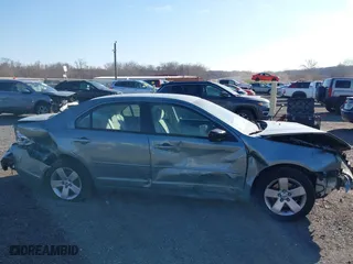 2006 Ford Fusion SE with VIN 3FAHP07116R103391, listed as a IAAI auction lot 41700991 with 115,025 mi miles. Bid and sale history available at carsss.com. Image 13.