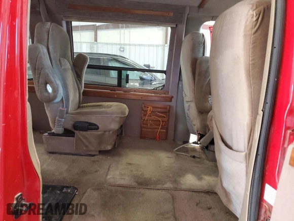 2000 Chevrolet Chevy Van с VIN 1GBFG15M4Y1211137, выставлен на аукционе Copart как лот 75990404 с пробегом 137 181 миль миль и На запчасти • Non repairable. История ставок и продаж доступна на DreamBid. Изображение 11.
