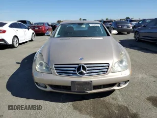 2006 Mercedes-Benz CLS 500 with VIN WDDDJ75X06A037295, listed as a Copart auction lot 77282044 with 171,291 mi miles and Clean Title. Bid and sale history available at DreamBid. Image 5.