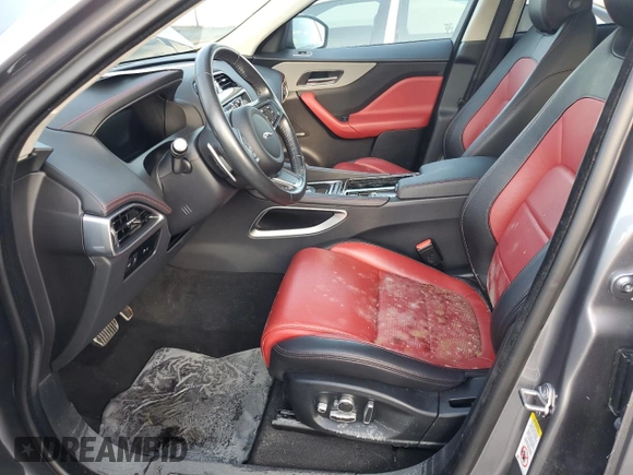2020 Jaguar F-Pace 25t Checkered Flag Edition z VIN SADCP2FX4LA617865, wystawiony jako Copart lot #74434614 z przebiegiem Nie podano mil oraz Nie do naprawy • Non repairable. Historia ofert i sprzedaży dostępna na DreamBid. Obrazek 7.