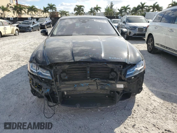 2018 Jaguar XF with VIN SAJBE4EV6JCY56135, listed as a Copart auction lot 88316245 with 35,087 mi miles and Salvage Title. Bid and sale history available at DreamBid. Image 5.