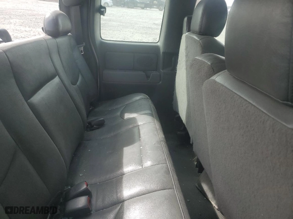 2005 Chevrolet Silverado 1500 Work Truck with VIN 2GCEC19V651275028, listed as a Copart auction lot 79047114 with 284,171 mi miles and Clean Title. Bid and sale history available at carsss.com. Image 11.