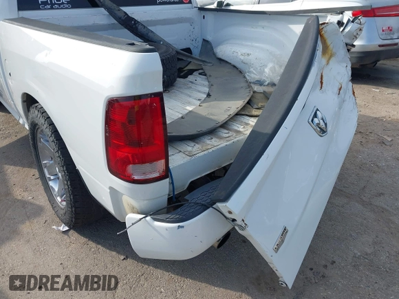 2013 Ram 1500 Express с VIN 1C6RR6KT3DS615330, выставлен на аукционе IAAI как лот 41586273 с пробегом 225 475 миль миль и . История ставок и продаж доступна на DreamBid. Изображение 18.
