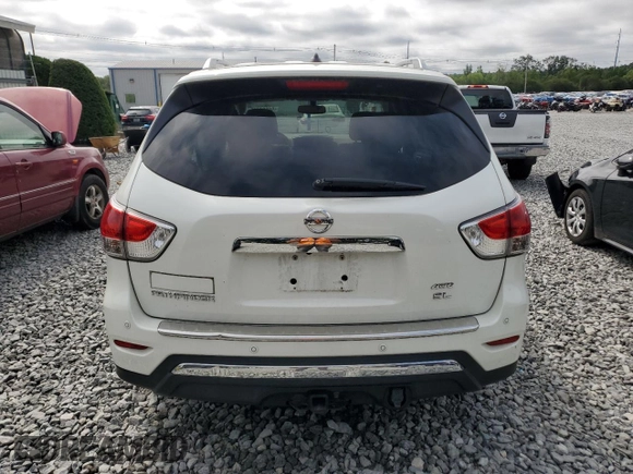 2015 Nissan Pathfinder S with VIN 5N1AR2MM4FC669264, listed as a Copart auction lot 64694715 with 148,389 mi miles and Clean title. Bid and sale history available at DreamBid. Image 6.