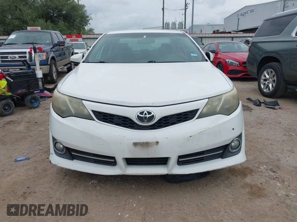 2014 Toyota Camry L with VIN 4T1BF1FK1EU426216, listed as a IAAI auction lot 42152479 with 210,388 mi miles. Bid and sale history available at carsss.com. Image 13.