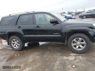 2005 Toyota 4Runner SR5 with VIN JTEZU14R050059336, listed as a IAAI auction lot 41633459 with 219,227 mi miles. Bid and sale history available at carsss.com. Image 13.