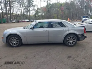 2007 Chrysler 300 C with VIN 2C3KA63H17H896796, listed as a IAAI auction lot 41929716 with 166,803 mi miles. Bid and sale history available at carsss.com. Image 14.