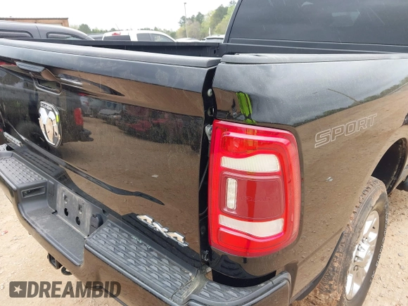 2024 Ram 2500 Big Horn with VIN 3C6UR5DL5RG197515, listed as a IAAI auction lot 41951224 with 14,995 mi miles and . Bid and sale history available at DreamBid. Image 6.