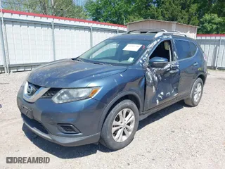 2014 Nissan Rogue SV with VIN 5N1AT2MT4EC813953, listed as a IAAI auction lot 41995738 with 264,064 mi miles. Bid and sale history available at carsss.com. Image 2.