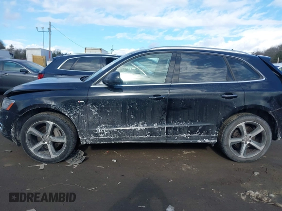 2016 Audi Q5 Premium Plus with VIN WA1D7AFP6GA114333, listed as a IAAI auction lot 41439326 with 80,045 mi miles. Bid and sale history available at carsss.com. Image 14.
