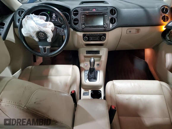2012 Volkswagen Tiguan SEL with VIN WVGAV7AX2CW534687, listed as a Copart auction lot 53040945 with 153,979 mi miles and Salvage Title. Bid and sale history available at DreamBid. Image 8.