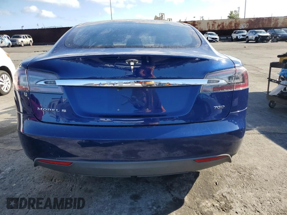 2015 Tesla Model S 85D with VIN 5YJSA1E21FF114010, listed as a Copart auction lot 48597885 with 196,670 mi miles and Salvage Title. Bid and sale history available at carsss.com. Image 6.