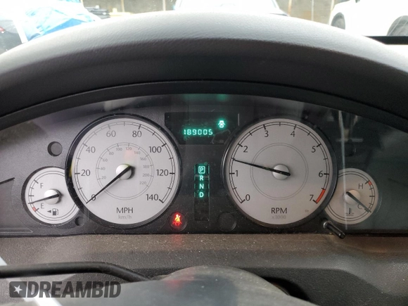 2007 Chrysler 300 Signature with VIN 2C3KA53G87H634646, listed as a Copart auction lot 82410294 with 189,005 mi miles and Salvage Title. Bid and sale history available at carsss.com. Image 9.