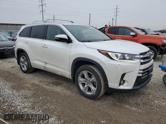 2017 Toyota Highlander Limited with VIN 5TDDZRFH7HS388832, listed as a Copart auction lot 44431435 with 136,284 mi miles and Salvage title. Bid and sale history available at DreamBid. Image 4.