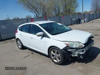 2013 Ford Focus SE with VIN 1FADP3K26DL146233, listed as a IAAI auction lot 41971601 with 175,512 mi miles. Bid and sale history available at carsss.com. Image 1.