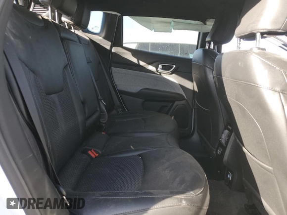 2024 Jeep Compass Latitude with VIN 3C4NJDBN0RT103387, listed as a Copart auction lot 84305554 with Not provided miles and Salvage title. Bid and sale history available at DreamBid. Image 11.