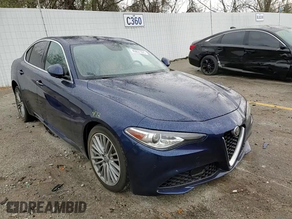 2018 Alfa Romeo Giulia Ti Lusso z VIN ZARFAEEN6J7565537, wystawiony jako Copart lot #49831095 z przebiegiem 71 881 mil mil oraz Szkoda całkowita • Salvage title. Historia ofert i sprzedaży dostępna na DreamBid. Obrazek 11.