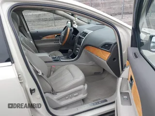2014 Lincoln MKX with VIN 2LMDJ8JK1EBL13125, listed as a IAAI auction lot 41805340 with 100,078 mi miles. Bid and sale history available at carsss.com. Image 5.