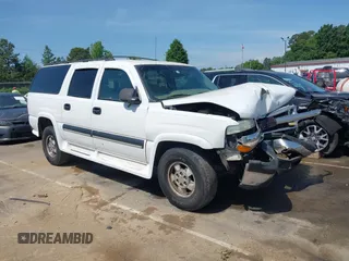 2003 Chevrolet Suburban LS z VIN 3GNEC16Z43G155599, wystawiony jako IAAI lot #42180377 z przebiegiem 292 939 mil mil oraz . Historia ofert i sprzedaży dostępna na DreamBid. Obrazek 1.