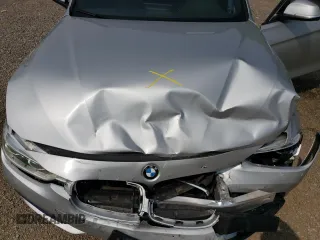 2018 BMW 3 Series 330i xDrive with VIN WBA8D9C54JEM34426, listed as a Copart auction lot 60487205 with 158,224 mi miles and Salvage title. Bid and sale history available at DreamBid. Image 11.