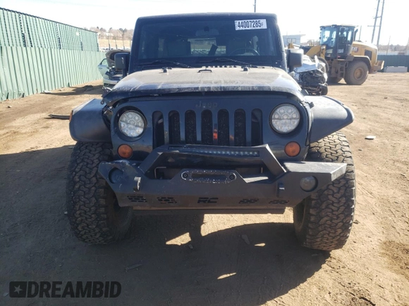 2008 Jeep Wrangler Unlimited Rubicon with VIN 1J4GA69108L501632, listed as a Copart auction lot 44007285 with 156,753 mi miles and Salvage Title. Bid and sale history available at carsss.com. Image 5.