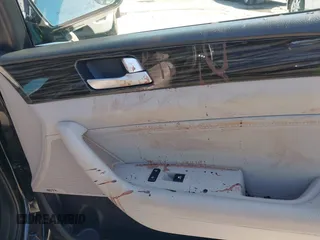 2016 Hyundai Sonata Sport with VIN 5NPE34AF8GH379592, listed as a IAAI auction lot 41964780 with 117,907 mi miles and . Bid and sale history available at DreamBid. Image 17.
