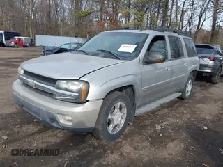 2004 Chevrolet TrailBlazer EXT LT with VIN 1GNET16S346227902, listed as a IAAI auction lot 41664189 with 131,750 mi miles. Bid and sale history available at carsss.com. Image 2.