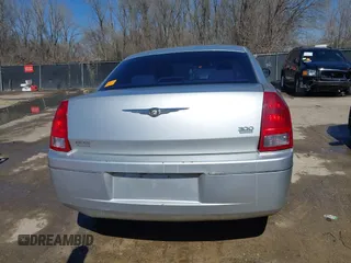 2006 Chrysler 300 Touring with VIN 2C3KA53G96H109576, listed as a IAAI auction lot 41837473 with 149,438 mi miles. Bid and sale history available at carsss.com. Image 16.