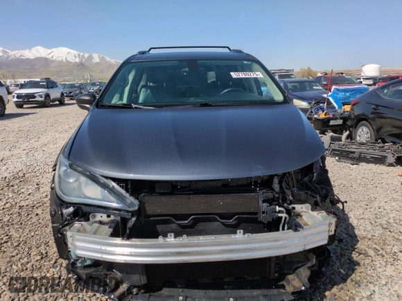 2017 Chrysler Pacifica Touring L Plus with VIN 2C4RC1EG9HR538451, listed as a Copart auction lot 52780275 with 121,915 mi miles and Salvage Title. Bid and sale history available at DreamBid. Image 5.