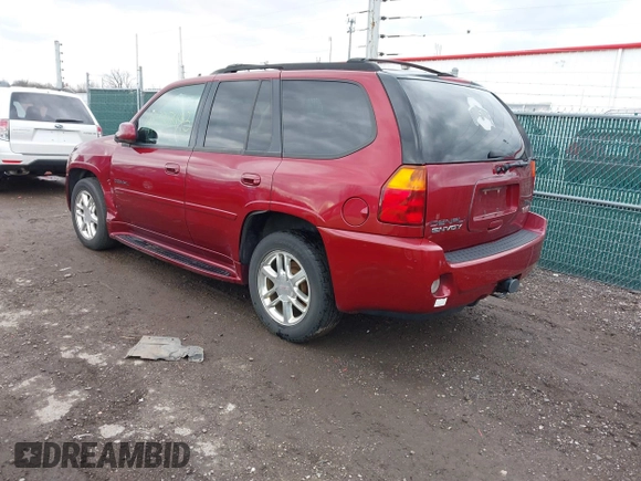 2006 GMC Envoy Denali with VIN 1GKET63M762119339, listed as a IAAI auction lot 41837443 with 192,458 mi miles. Bid and sale history available at carsss.com. Image 3.
