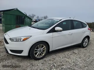 2015 Ford Focus SE with VIN 1FADP3K25FL275874, listed as a Copart auction lot 51426565 with 98,082 mi miles and Clean Title. Bid and sale history available at carsss.com. Image 1.