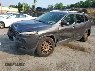 2016 Jeep Cherokee Latitude with VIN 1C4PJMCB2GW271617, listed as a Copart auction lot 60405445 with 113,204 mi miles and Salvage title. Bid and sale history available at DreamBid. Image 1.