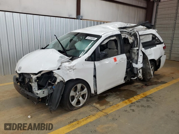 2012 Toyota Sienna LE AAS с VIN 5TDKK3DC1CS269618, выставлен на аукционе Copart как лот 49789095 с пробегом Не указан миль и Списание • Salvage title. История ставок и продаж доступна на DreamBid. Изображение 1.