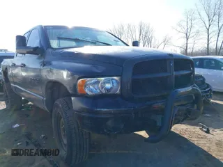 2005 Dodge 1500 SLT with VIN 1D7HU18D05S146937, listed as a IAAI auction lot 41743666 with 252,756 mi miles. Bid and sale history available at carsss.com. Image 1.