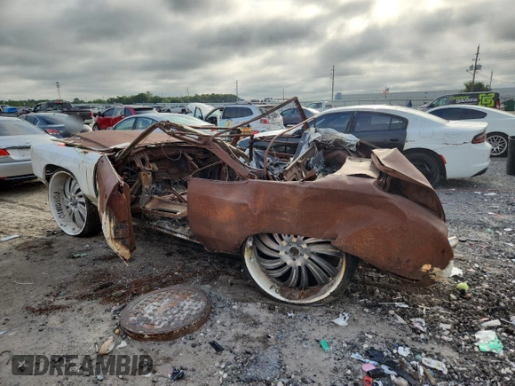 1971 Chevrolet Caprice z VIN 164671Y134698, wystawiony jako Copart lot #62913795 z przebiegiem Nie podano mil oraz Nie do naprawy • Non repairable. Historia ofert i sprzedaży dostępna na DreamBid. Obrazek 2.