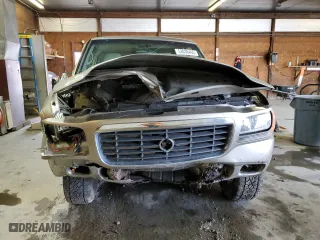 1999 Cadillac Escalade with VIN 1GYEK13R4XR415113, listed as a Copart auction lot 53036465 with 0 mi miles and Salvage Title. Bid and sale history available at carsss.com. Image 5.